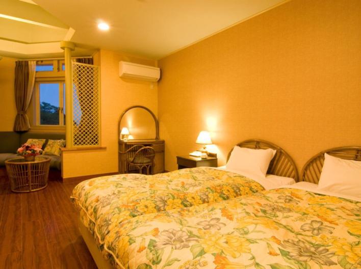 Petit Resort Hotel Alcyon Ito  Buitenkant foto
